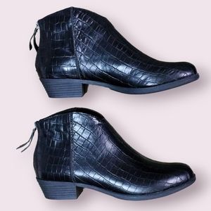 True Craft Alligator Block Heel Zip Back Ankle Booties